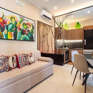 https://terra-delletna.taorminaitalyhotels.com