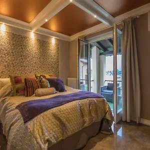 https://condo-lake-view.it-lombardy.com