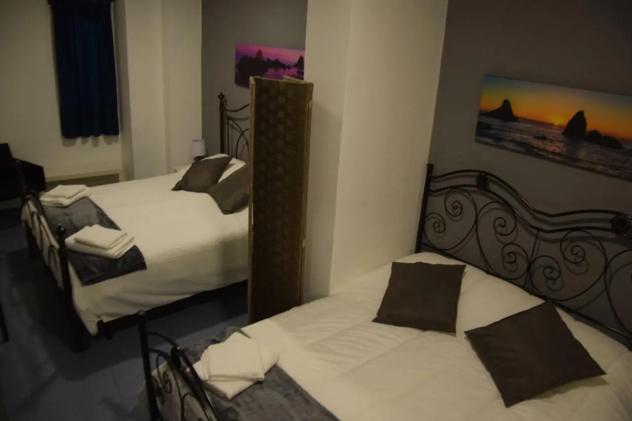 Luxury Catania Bed & Breakfast 3*,
